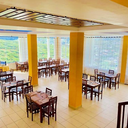 Lourdes Hotel Νουβάρα Ελίγια Εξωτερικό φωτογραφία